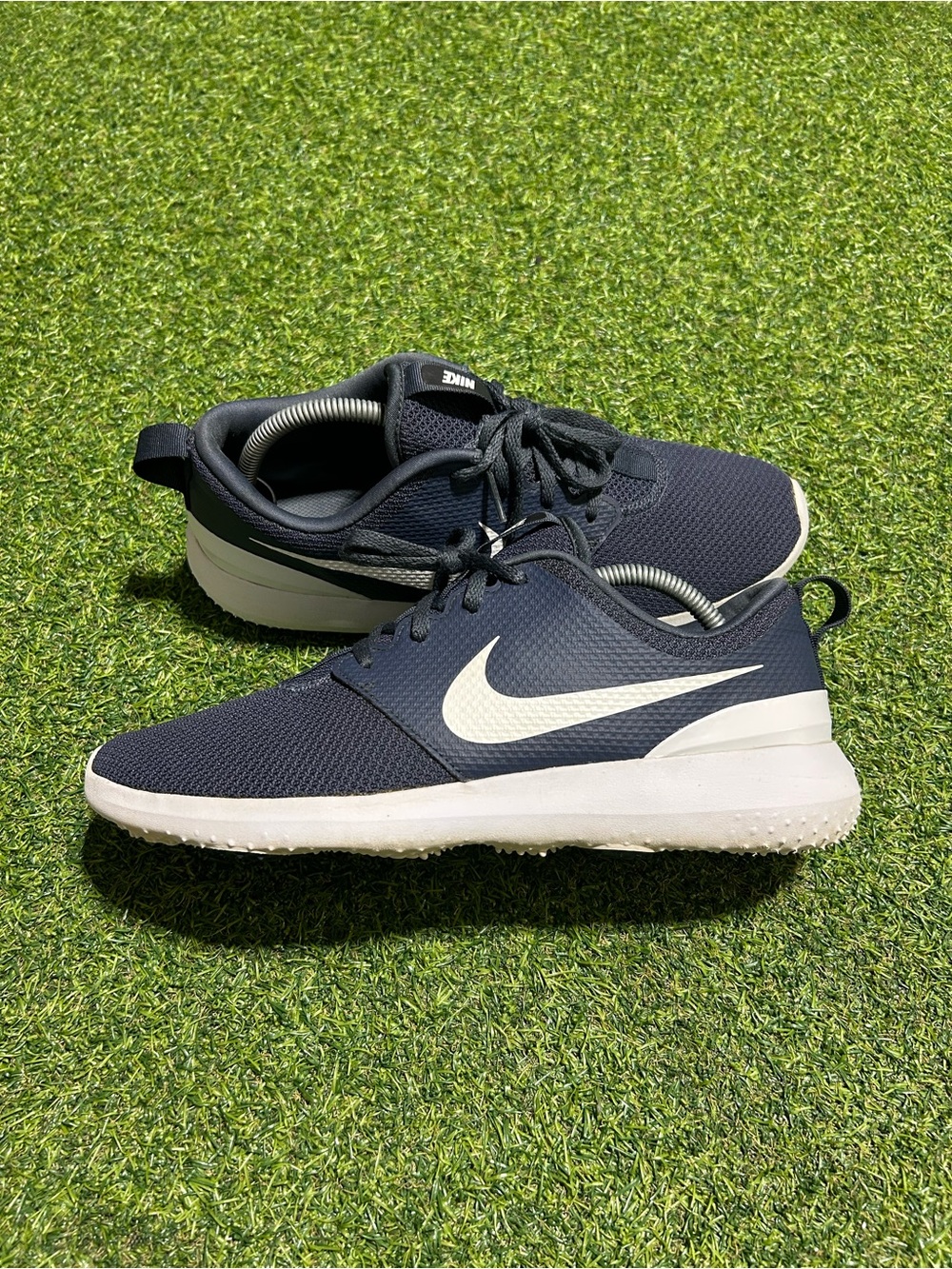 Men’s Nike Roshe Run Golf Sneakers